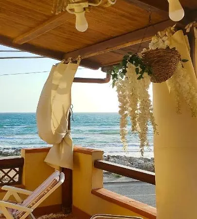 Casuzza D'amuri Apartment Santa Maria Del Focallo